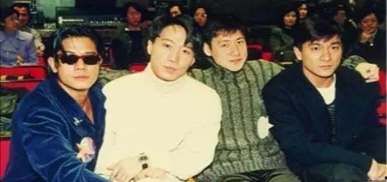 四大天王爆料跳车视频,惊险跳车瞬间,揭秘幕后真相 第2张 四大天王爆料跳车视频,惊险跳车瞬间,揭秘幕后真相 第2张