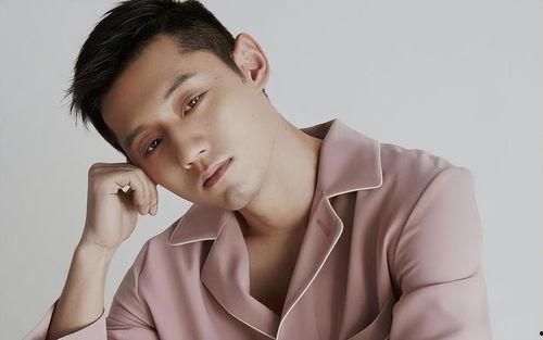 张继科新闻爆料视频最新,揭秘赛场背后的故事与心路历程 第1张 张继科新闻爆料视频最新,揭秘赛场背后的故事与心路历程 第1张