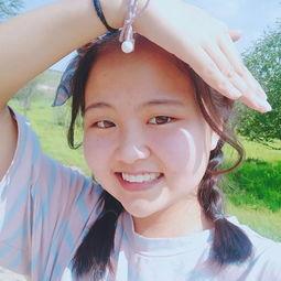 娱乐圈吃瓜吃到自己头上,娱乐圈的意外反转之旅 第1张 娱乐圈吃瓜吃到自己头上,娱乐圈的意外反转之旅 第1张